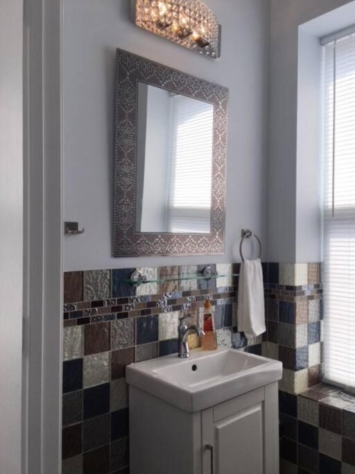 Luxury Three Story Apartment In Short North 哥伦布 外观 照片